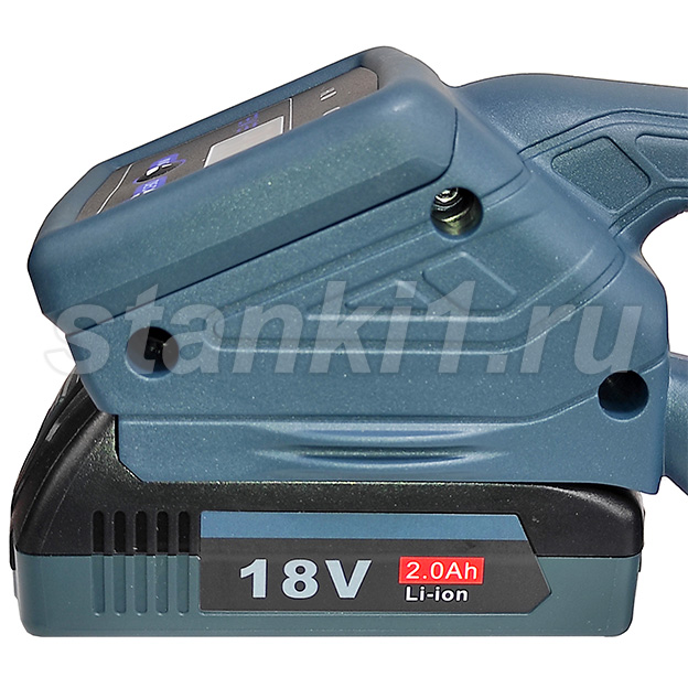 V1 105